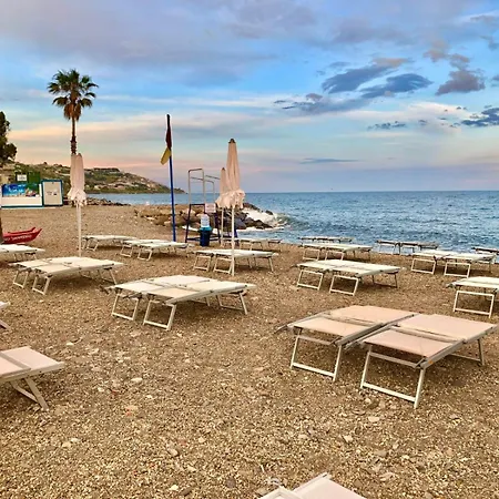 Affittasi Charme Portosole Con Piscina, Accesso Al Mare E Alla Ciclabile E Campo Tennis 公寓 *